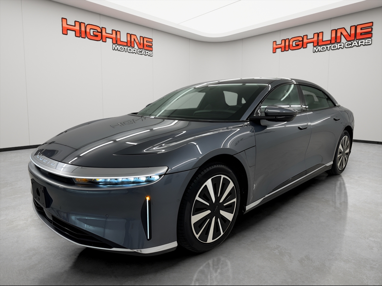 Lucid Air Pure RWD 2024