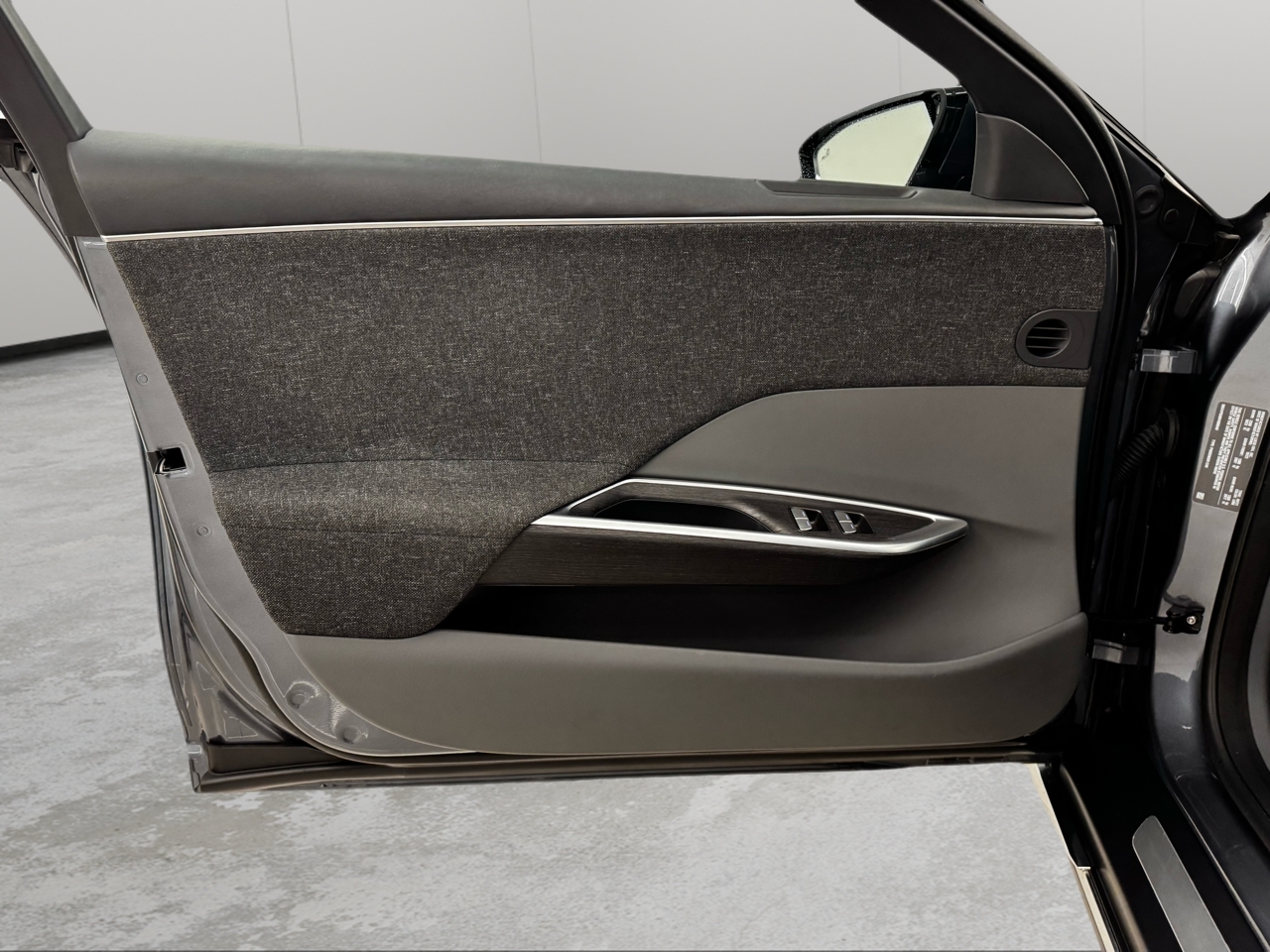 Lucid Air Pure RWD 2024