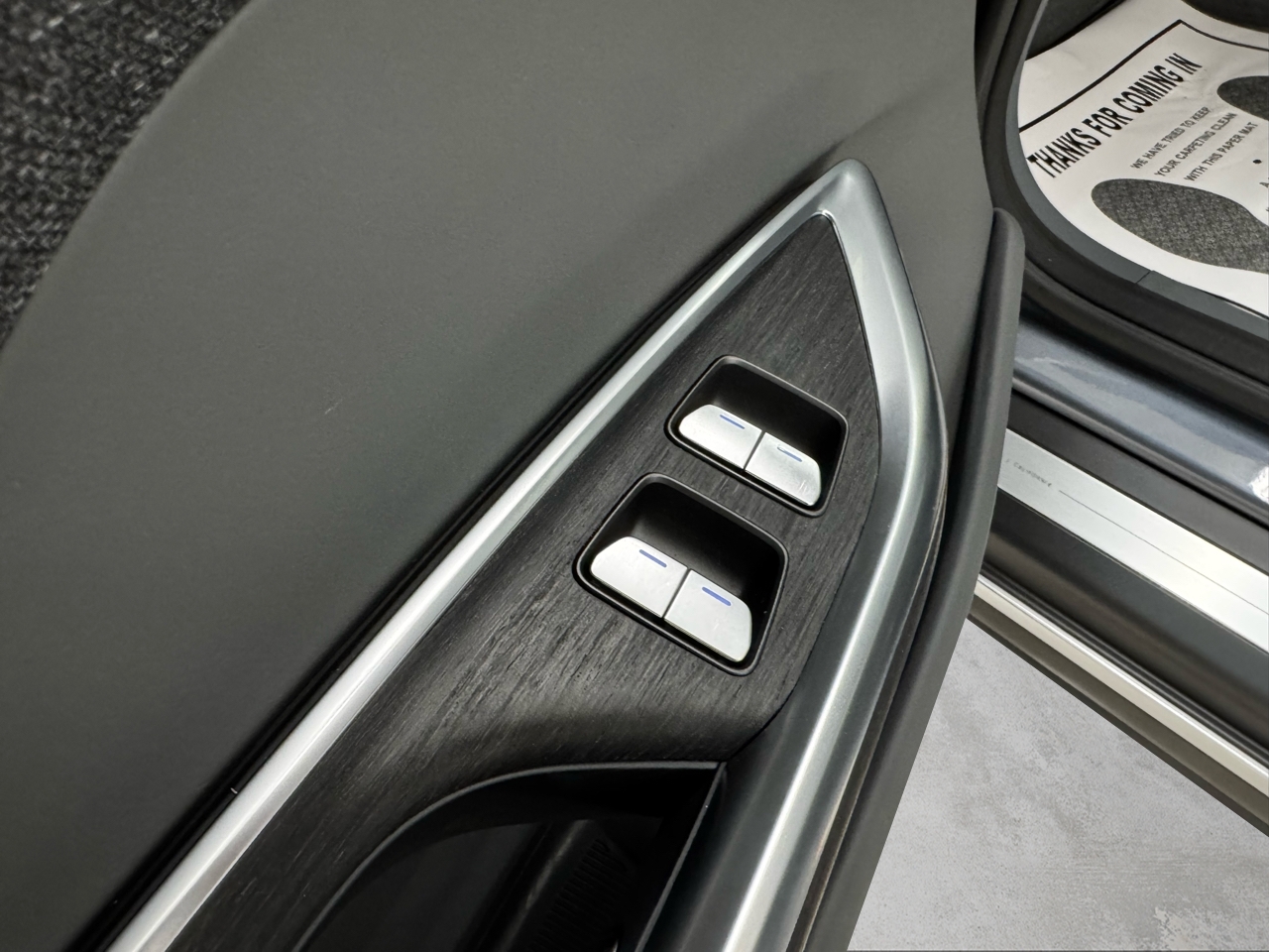 Lucid Air Pure RWD 2024