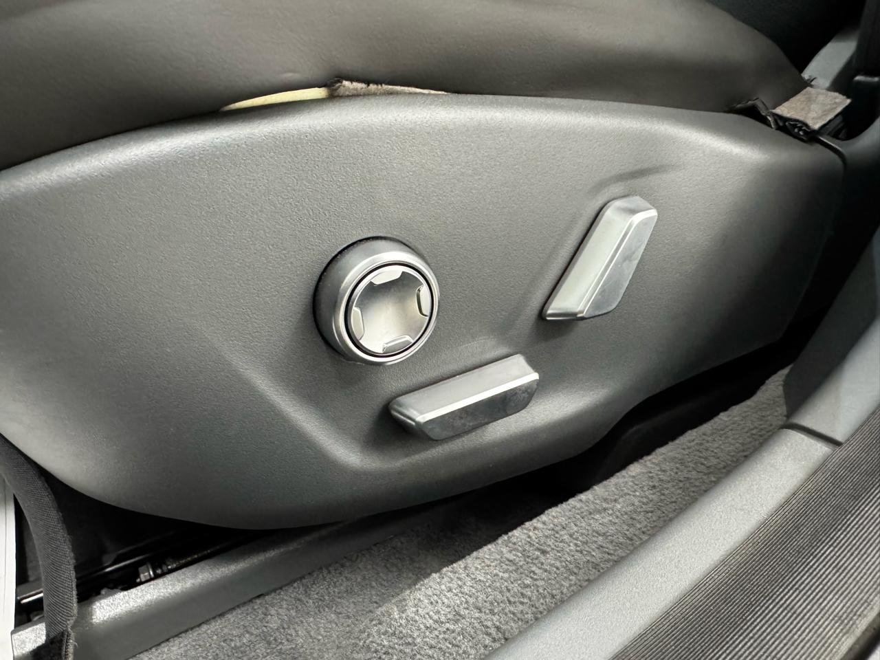 Lucid Air Pure RWD 2024