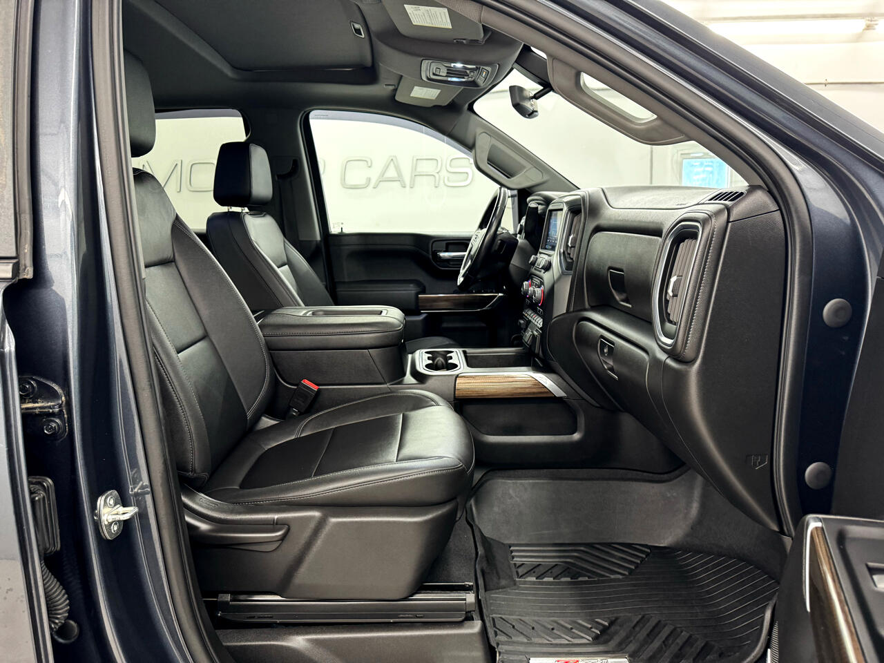 Chevrolet Silverado 1500 LTD 4WD Crew Cab 147" LT Trail Boss 2022