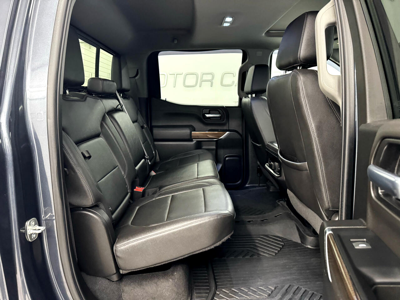 Chevrolet Silverado 1500 LTD 4WD Crew Cab 147" LT Trail Boss 2022