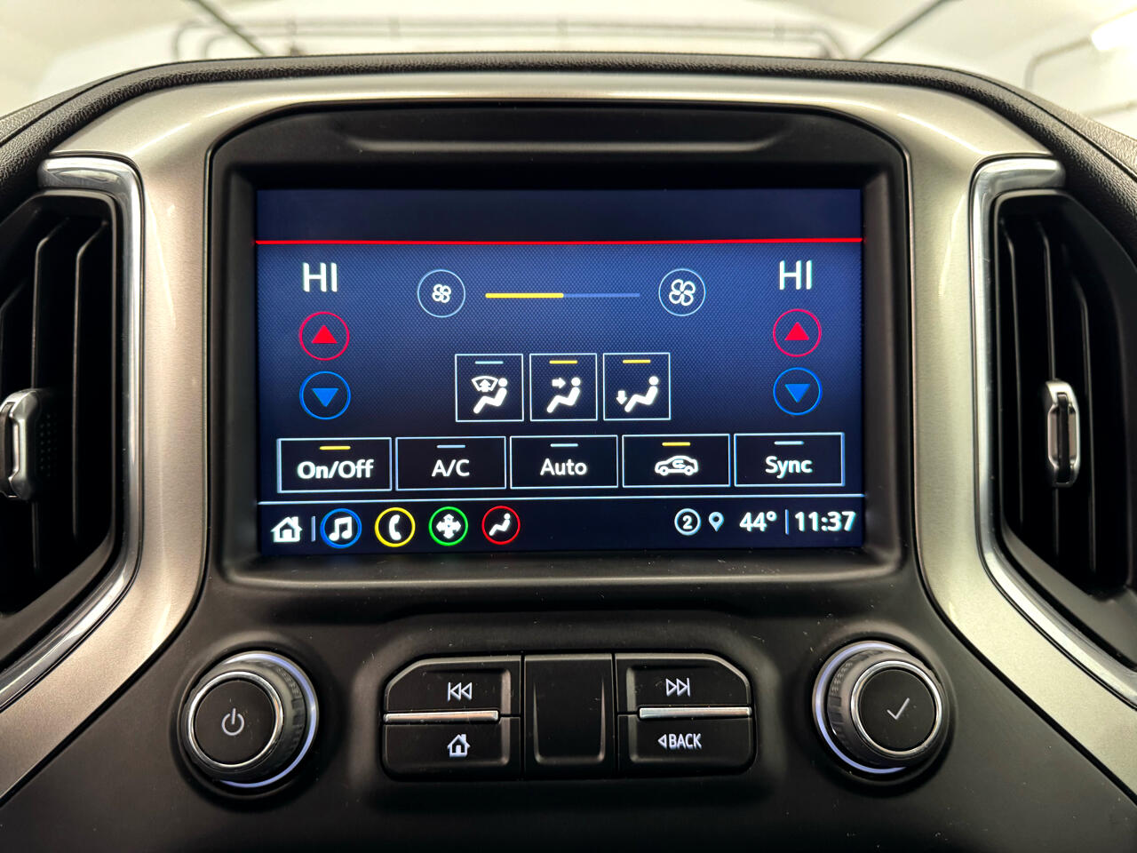 Chevrolet Silverado 1500 LTD 4WD Crew Cab 147" LT Trail Boss 2022