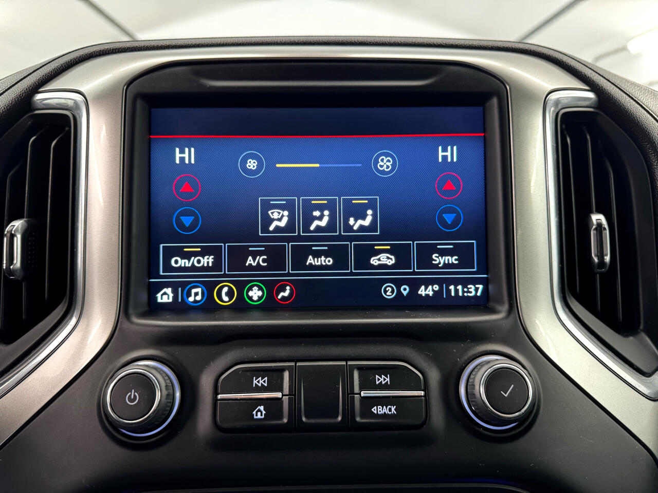 Chevrolet Silverado 1500 LTD 4WD Crew Cab 147" LT Trail Boss 2022