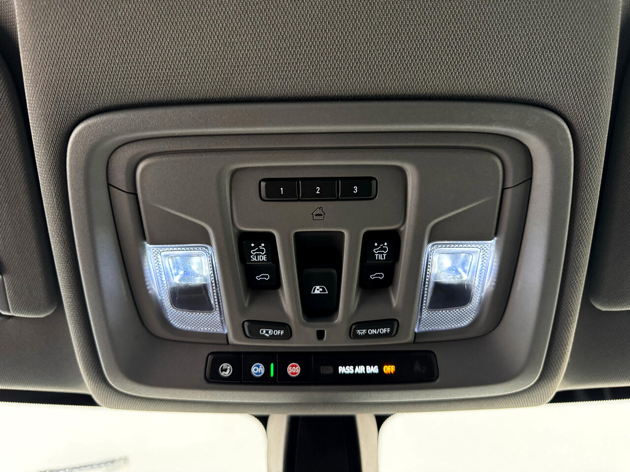 Chevrolet Silverado 1500 LTD 4WD Crew Cab 147" LT Trail Boss 2022