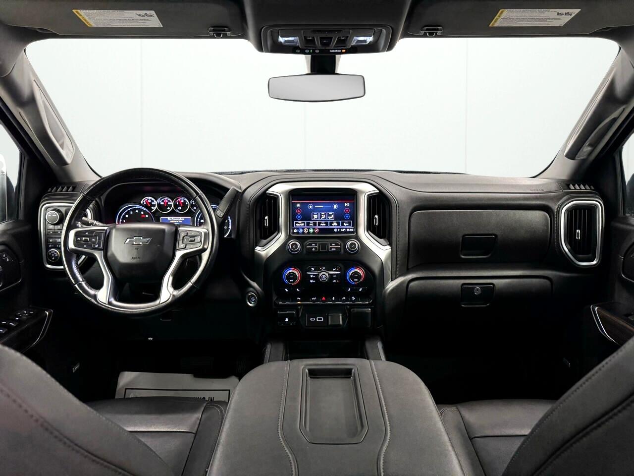 Chevrolet Silverado 1500 LTD 4WD Crew Cab 147" LT Trail Boss 2022