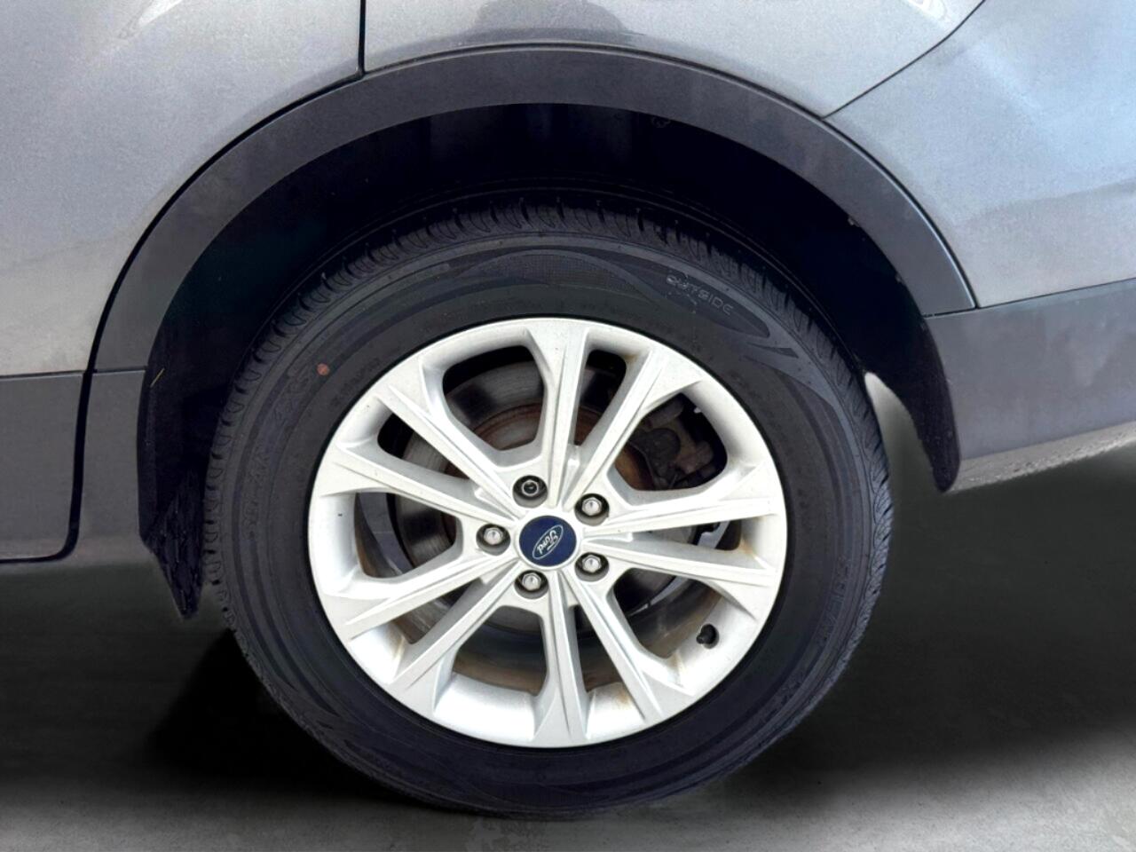 Ford Escape SE FWD 2017