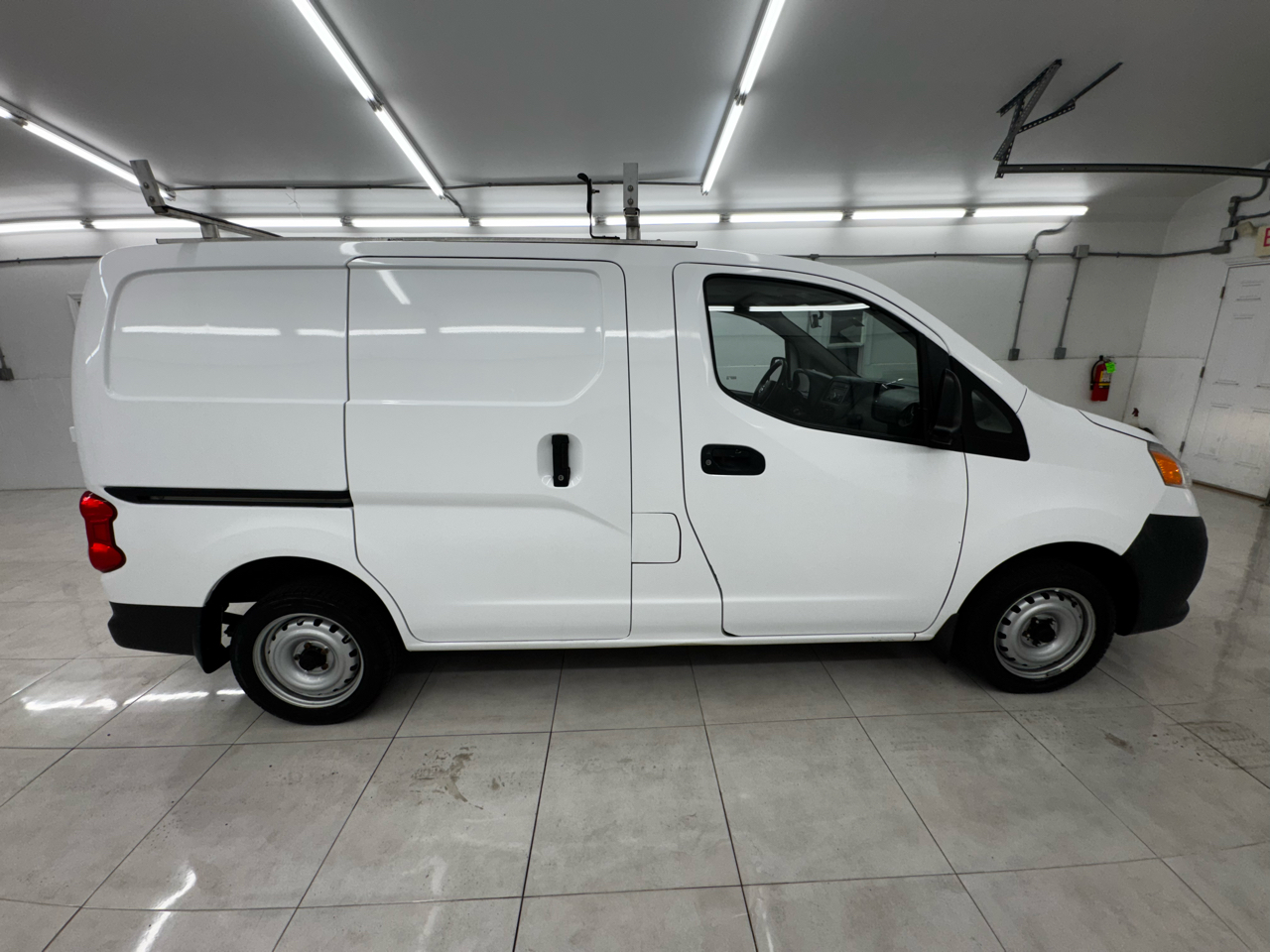 Nissan NV200 Compact Cargo I4 S 2017