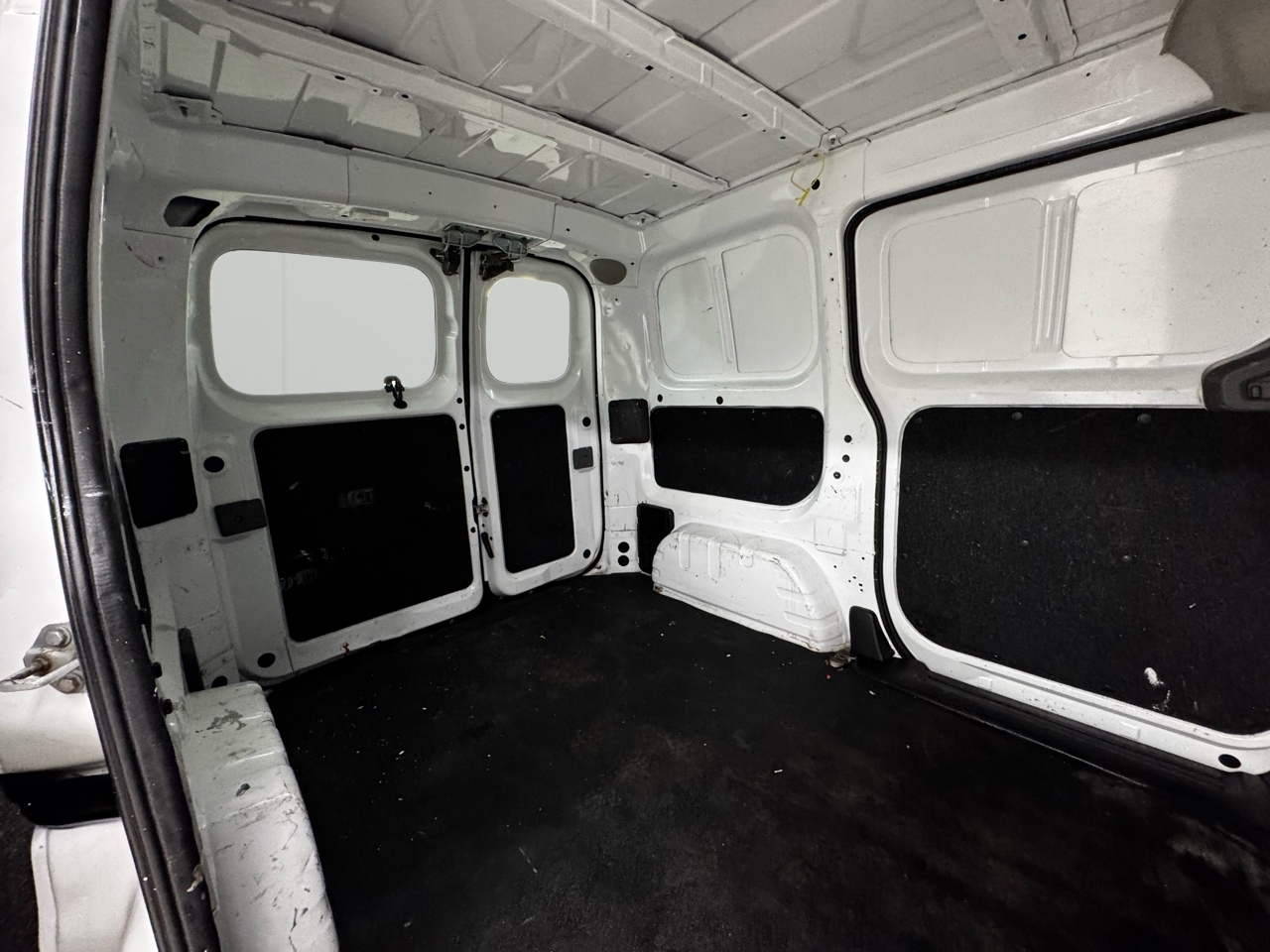 Nissan NV200 Compact Cargo I4 S 2017