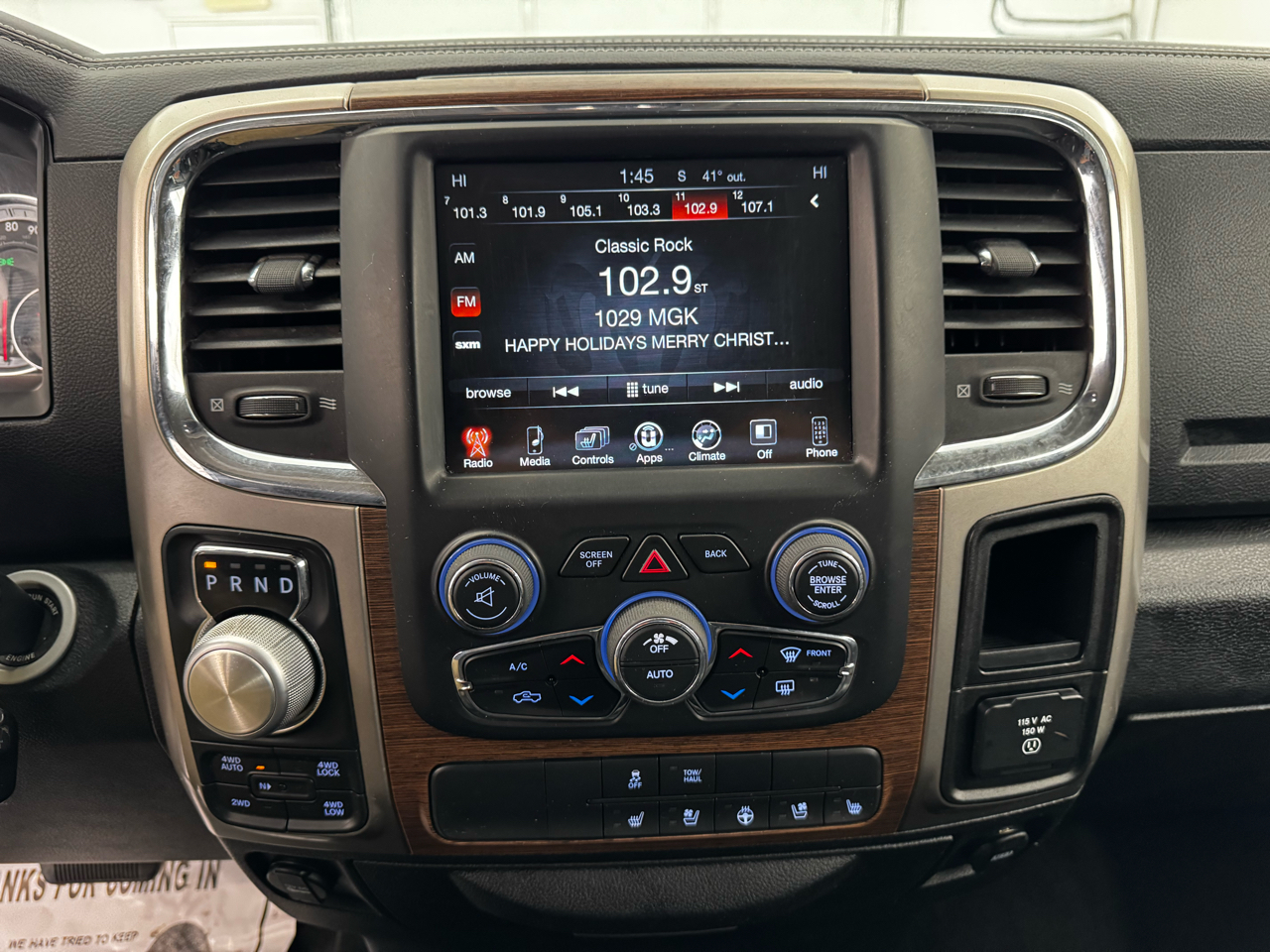 RAM 1500 Laramie 4x4 Crew Cab 5'7" Box 2017