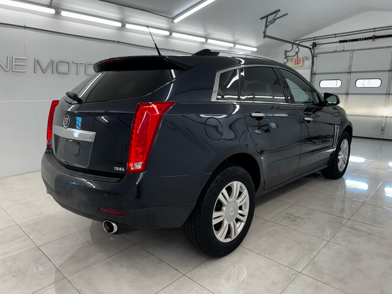 Cadillac SRX FWD 4dr Luxury Collection 2014
