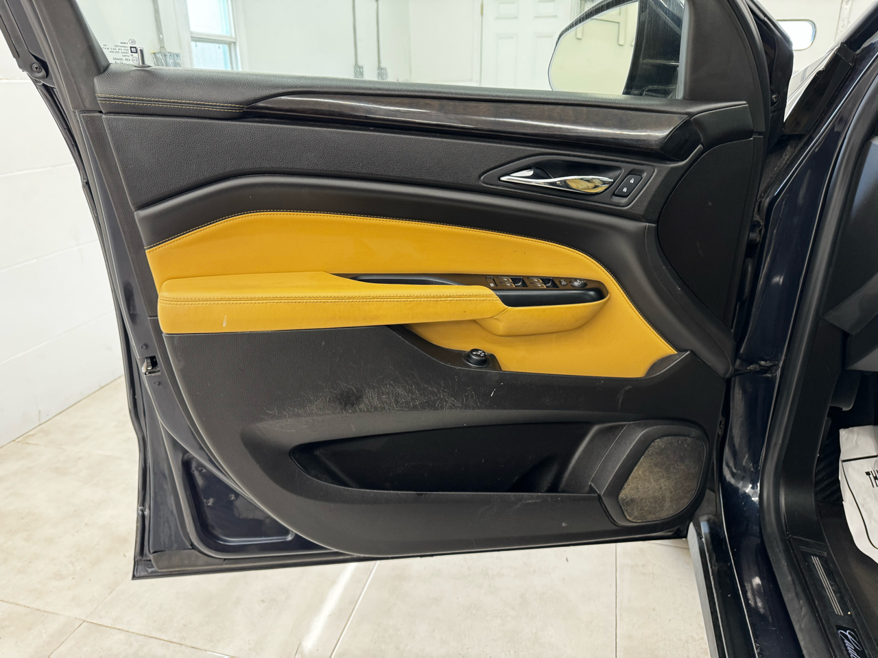 Cadillac SRX FWD 4dr Luxury Collection 2014