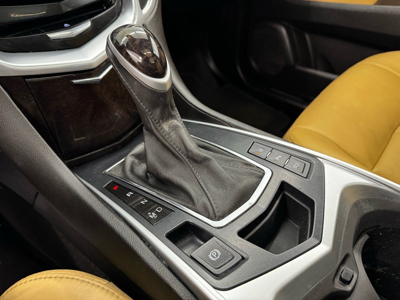 Cadillac SRX FWD 4dr Luxury Collection 2014