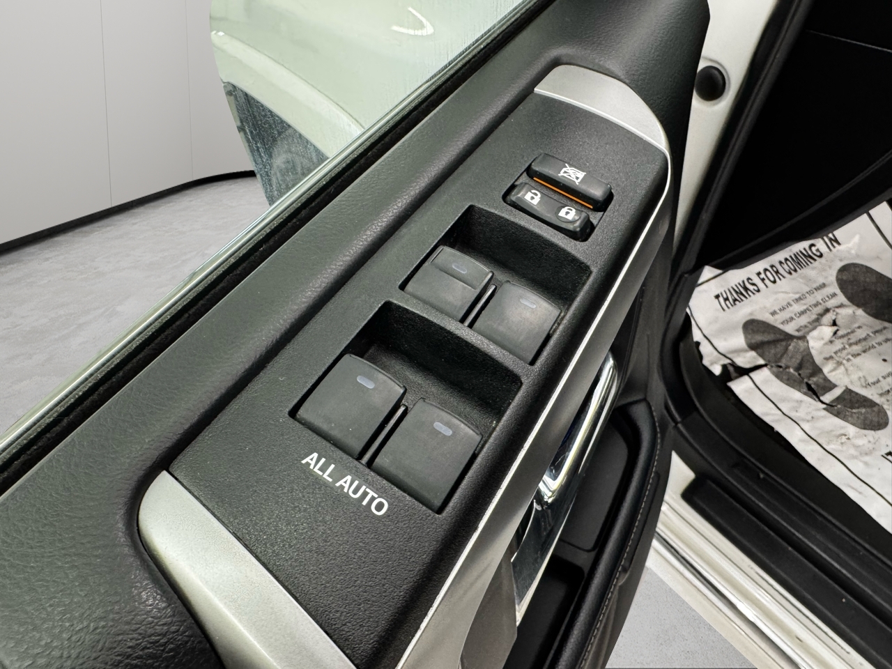 Toyota 4Runner Limited 4WD (Natl) 2021