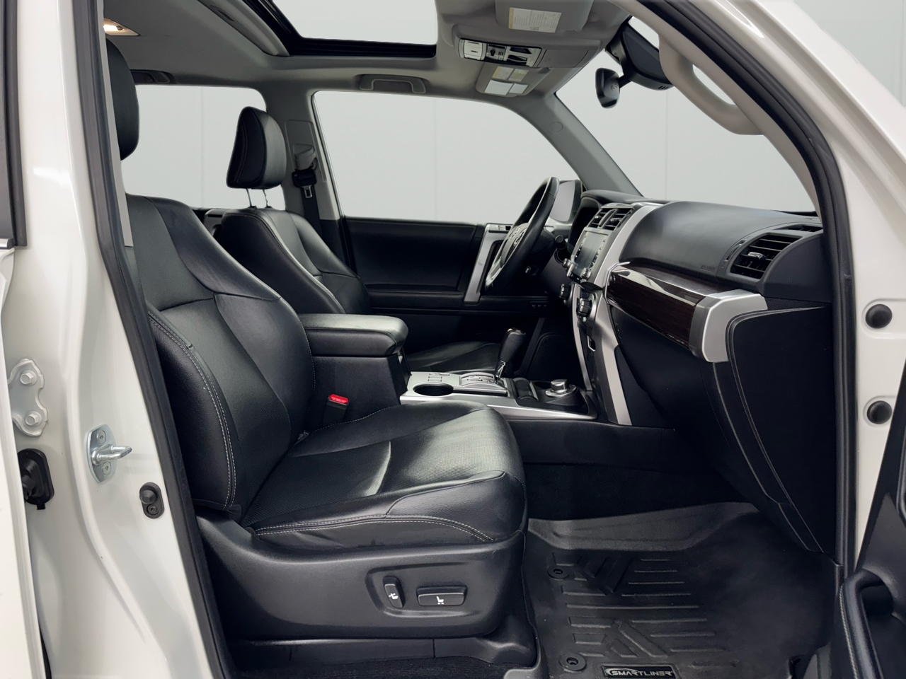 Toyota 4Runner Limited 4WD (Natl) 2021