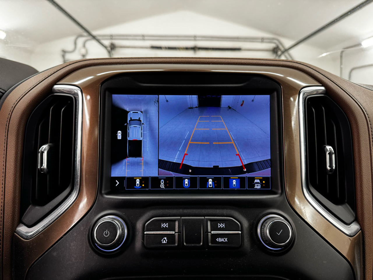 Chevrolet Silverado 2500HD 4WD Crew Cab 159" High Country 2021