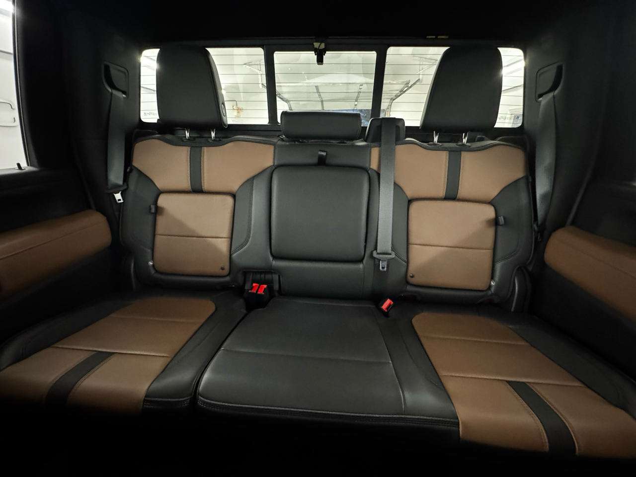 Chevrolet Silverado 2500HD 4WD Crew Cab 159" High Country 2021