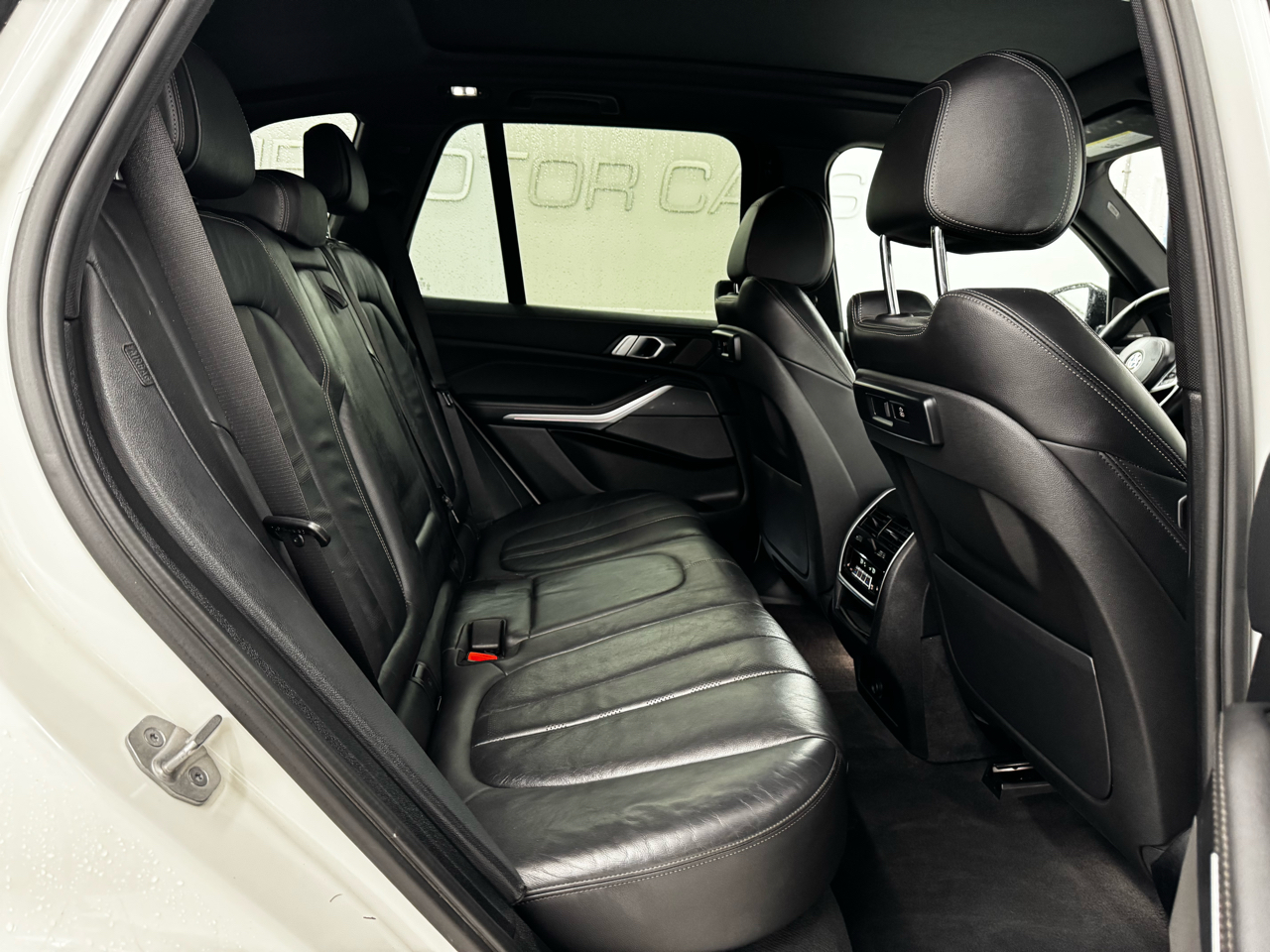 BMW X5 xDrive40i Sports Activity Vehicle 2021