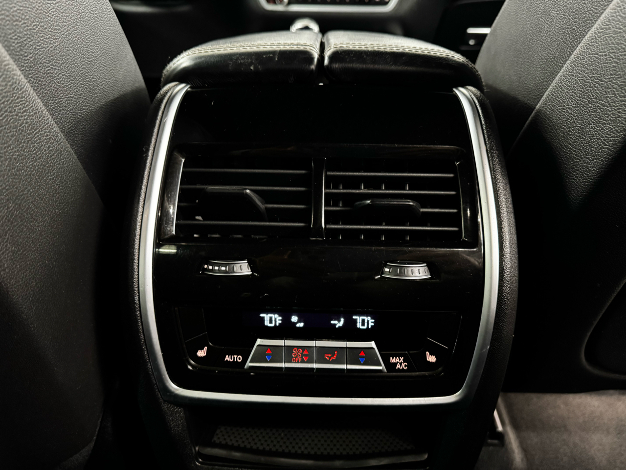 BMW X5 xDrive40i Sports Activity Vehicle 2021