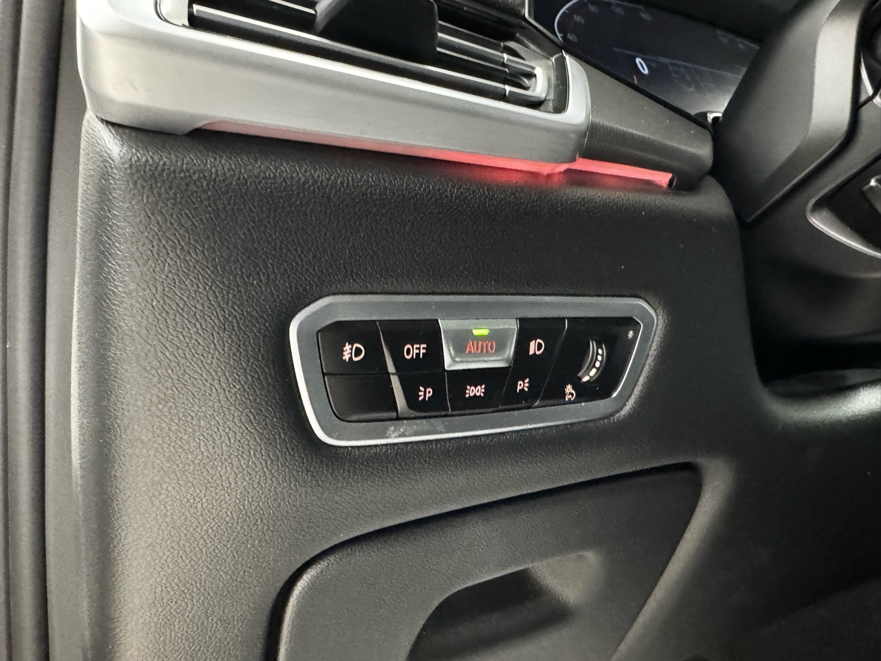 BMW X5 xDrive40i Sports Activity Vehicle 2021