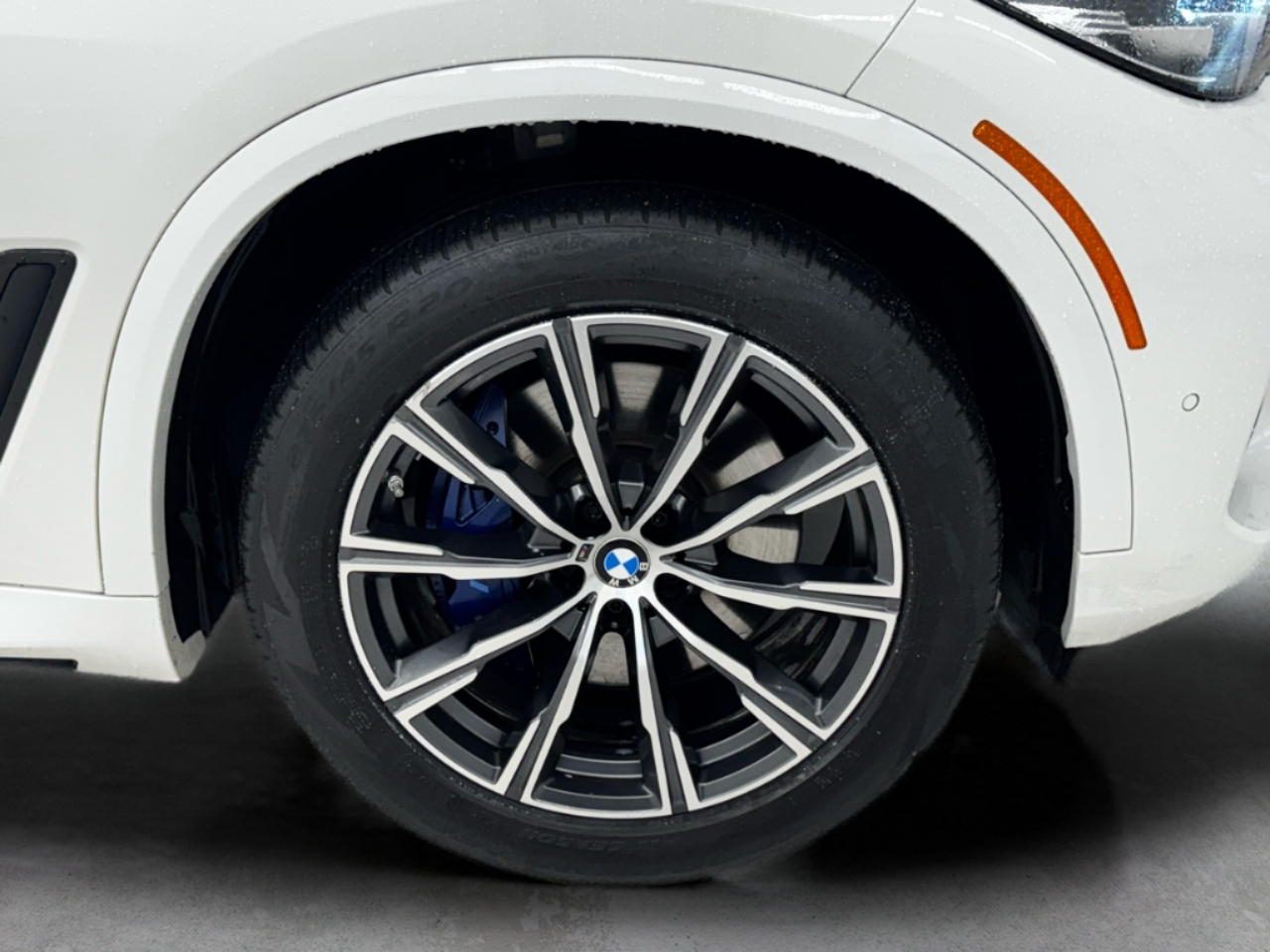 BMW X5 xDrive40i Sports Activity Vehicle 2021