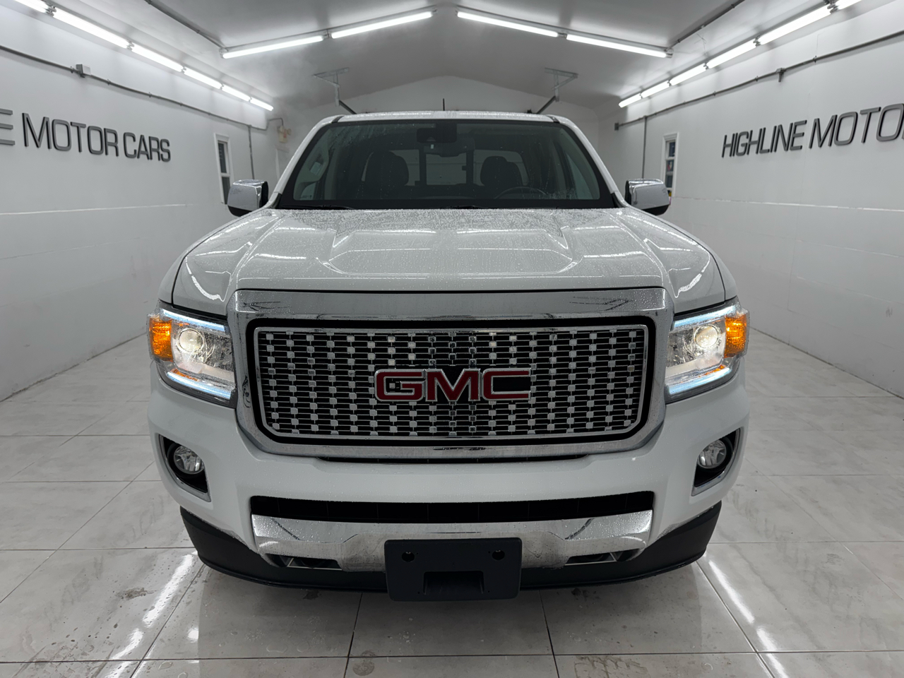 GMC Canyon 4WD Crew Cab 128" Denali 2020