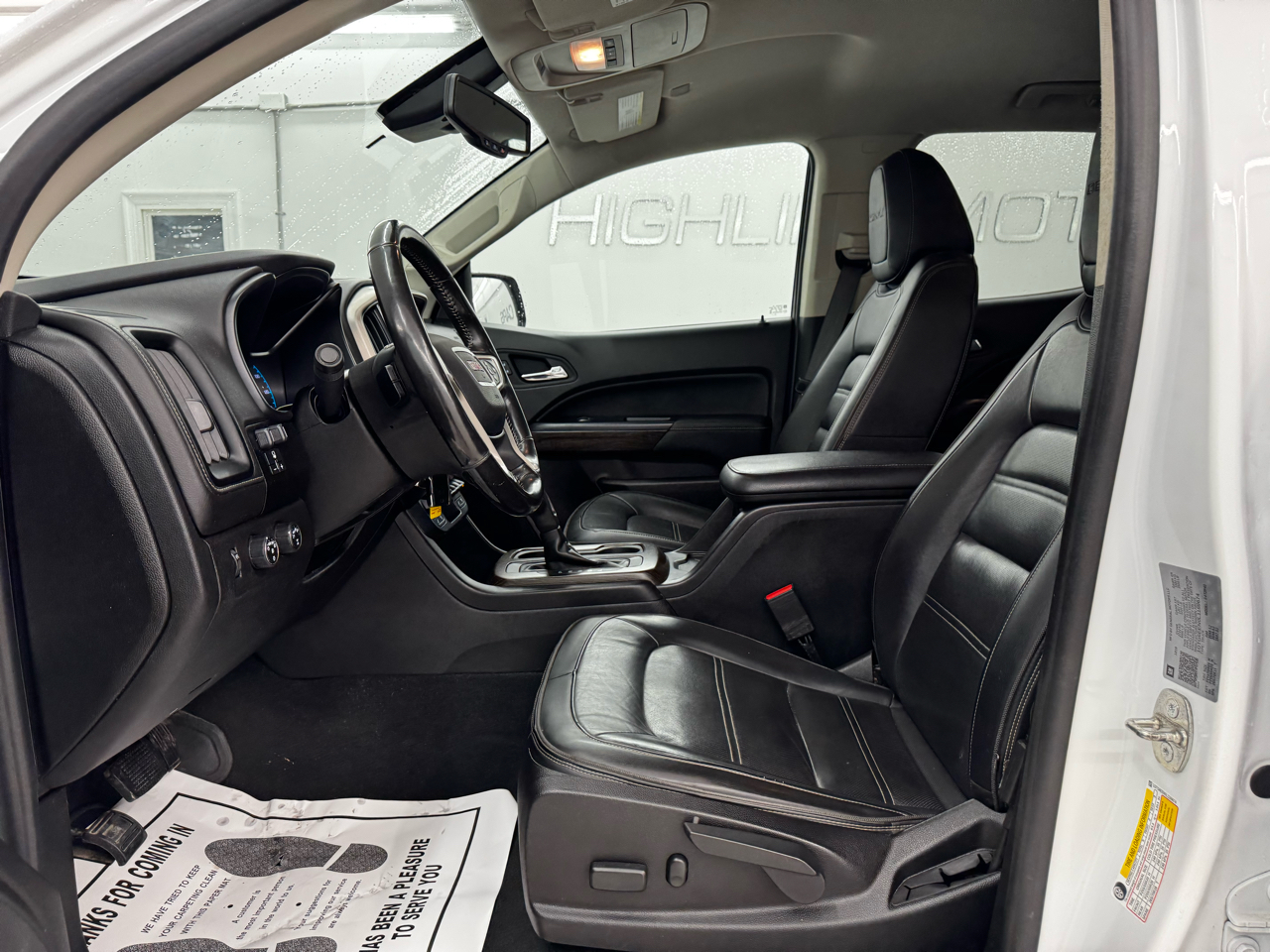 GMC Canyon 4WD Crew Cab 128" Denali 2020