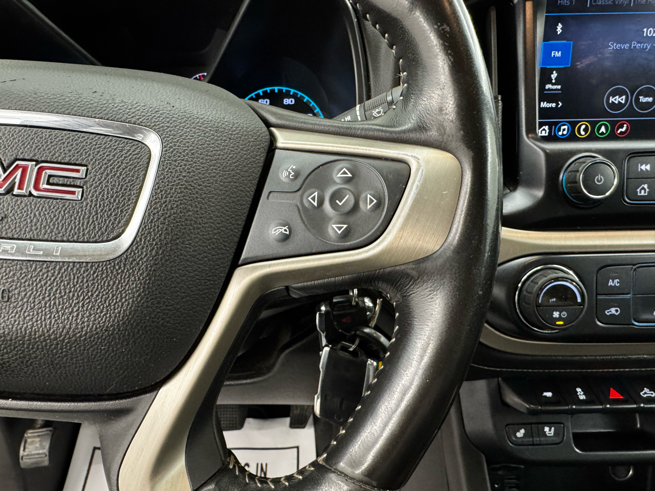 GMC Canyon 4WD Crew Cab 128" Denali 2020