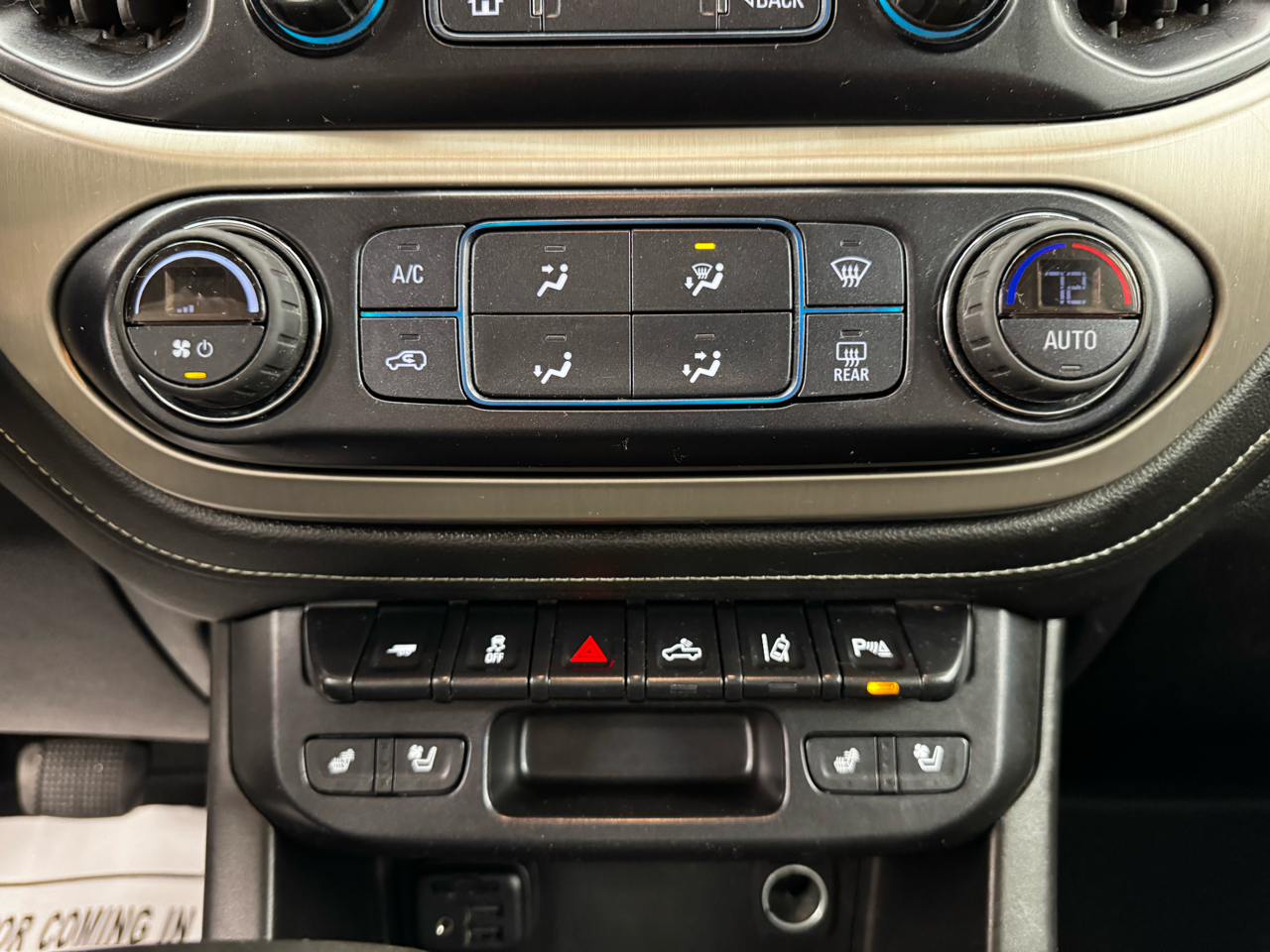 GMC Canyon 4WD Crew Cab 128" Denali 2020