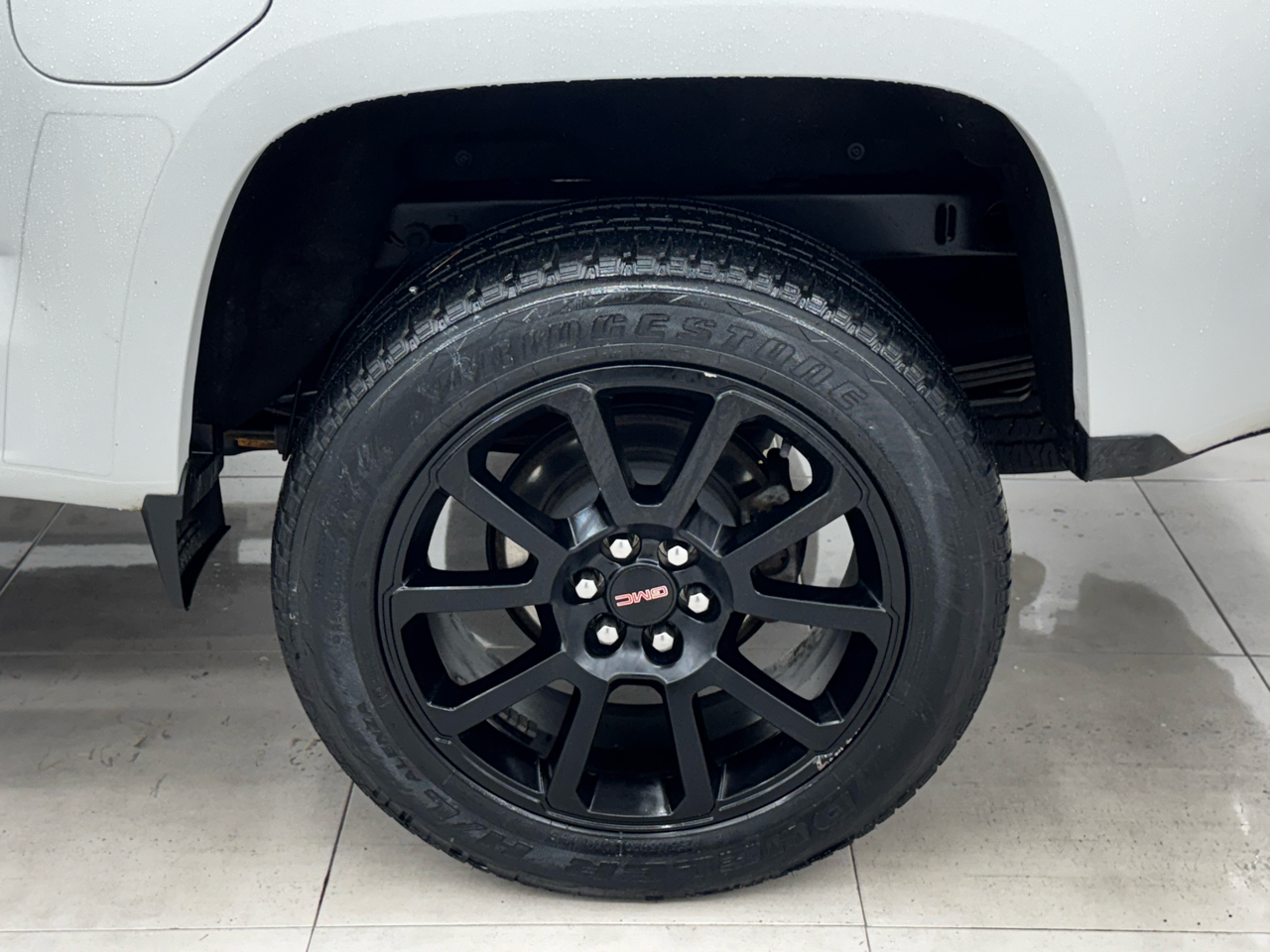 GMC Canyon 4WD Crew Cab 128" Denali 2020