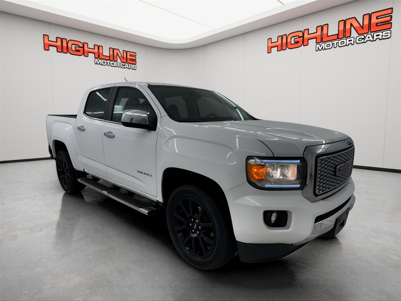 GMC Canyon 4WD Crew Cab 128" Denali 2020