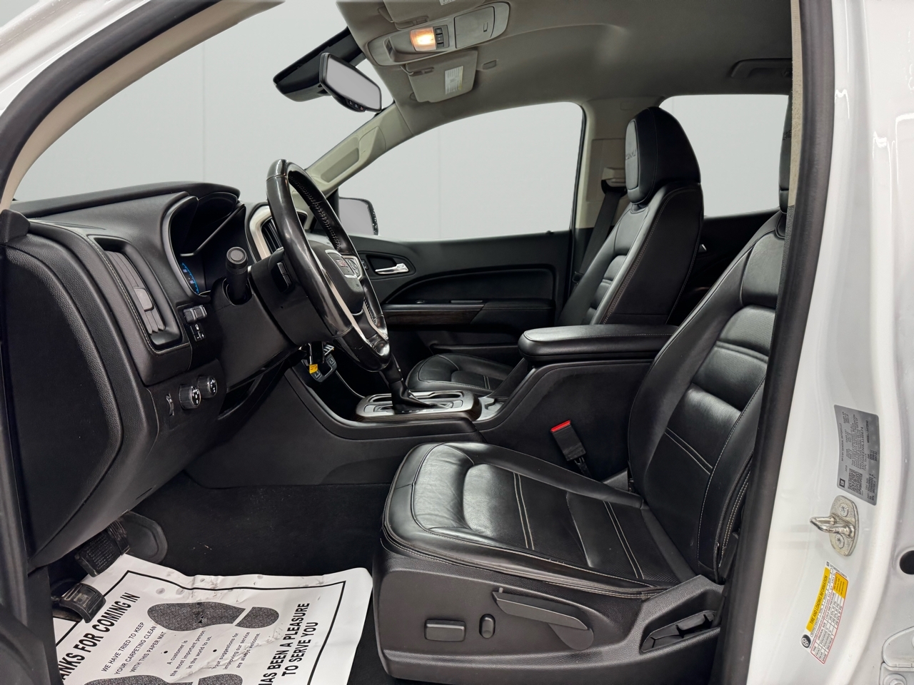 GMC Canyon 4WD Crew Cab 128" Denali 2020