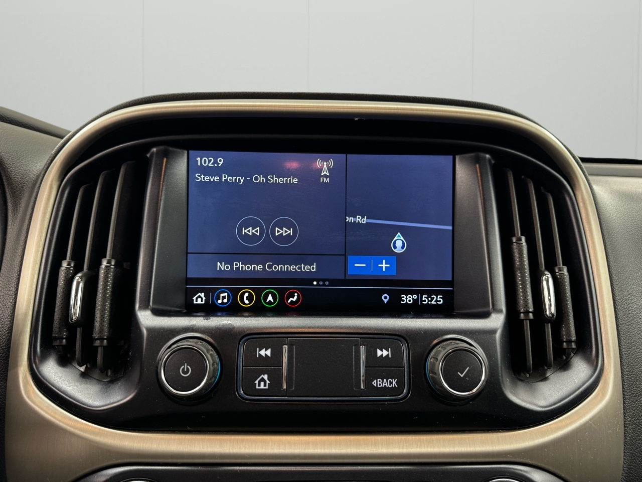 GMC Canyon 4WD Crew Cab 128" Denali 2020