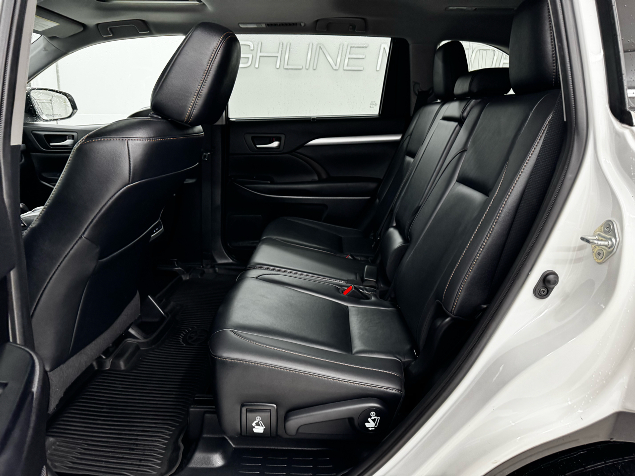 Toyota Highlander XLE V6 AWD (Natl) 2019