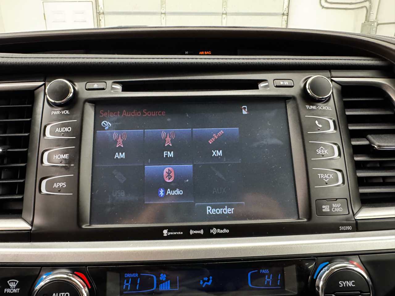 Toyota Highlander XLE V6 AWD (Natl) 2019