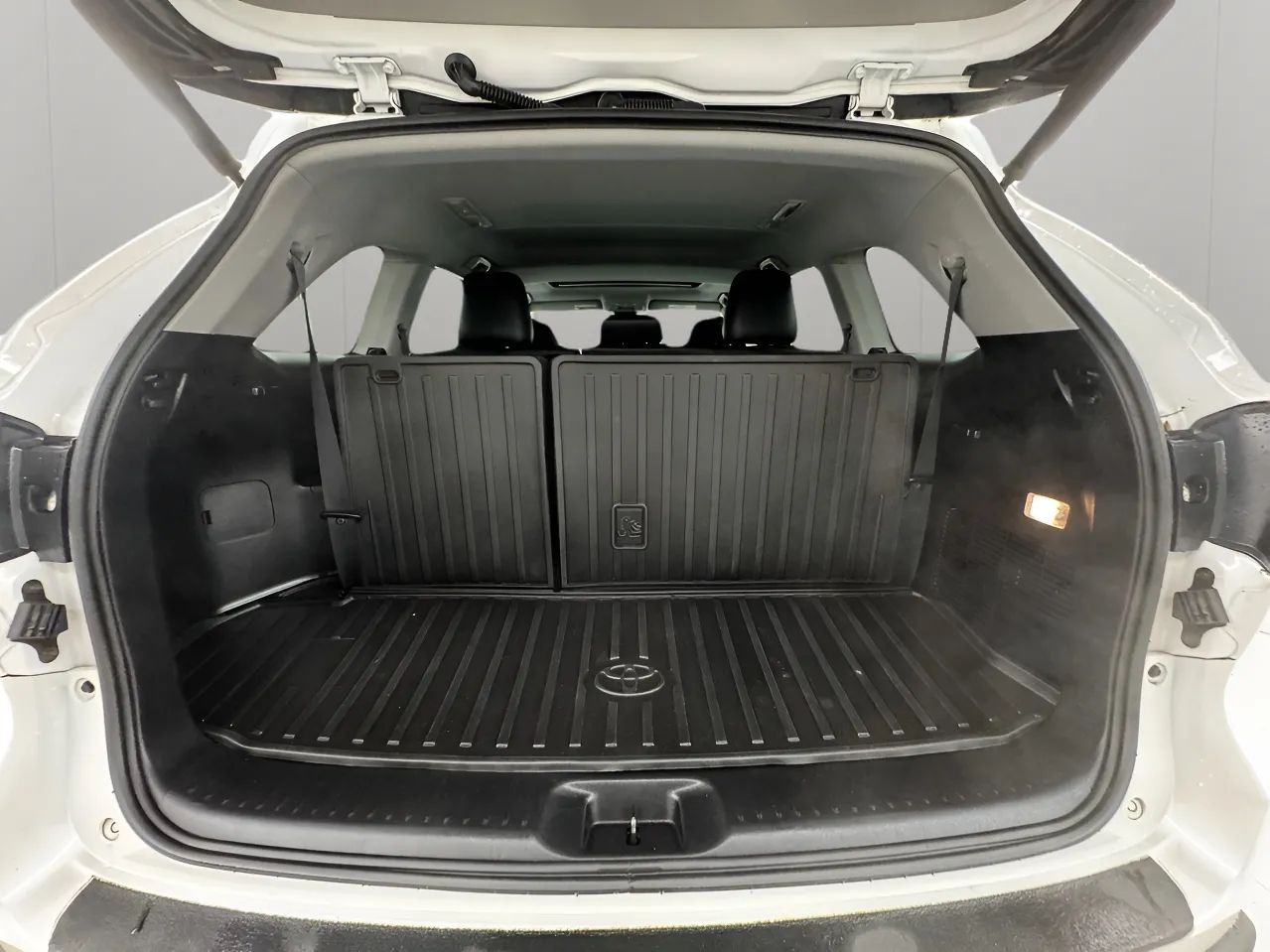 Toyota Highlander XLE V6 AWD (Natl) 2019