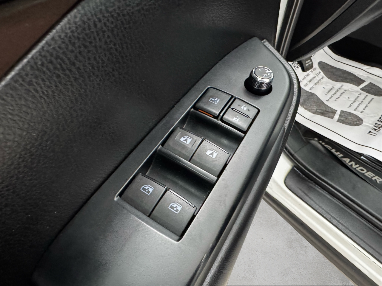 Toyota Highlander XLE V6 AWD (Natl) 2019