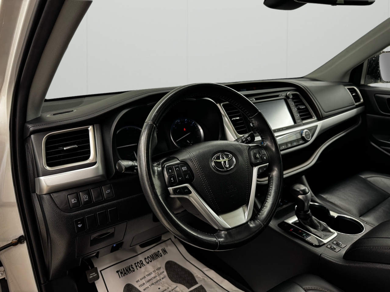 Toyota Highlander XLE V6 AWD (Natl) 2019