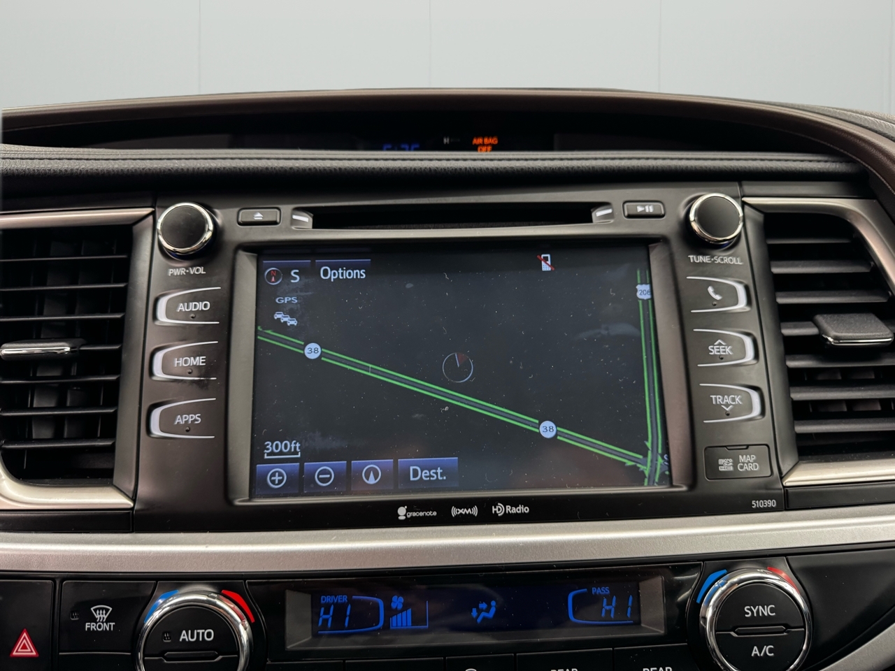 Toyota Highlander XLE V6 AWD (Natl) 2019