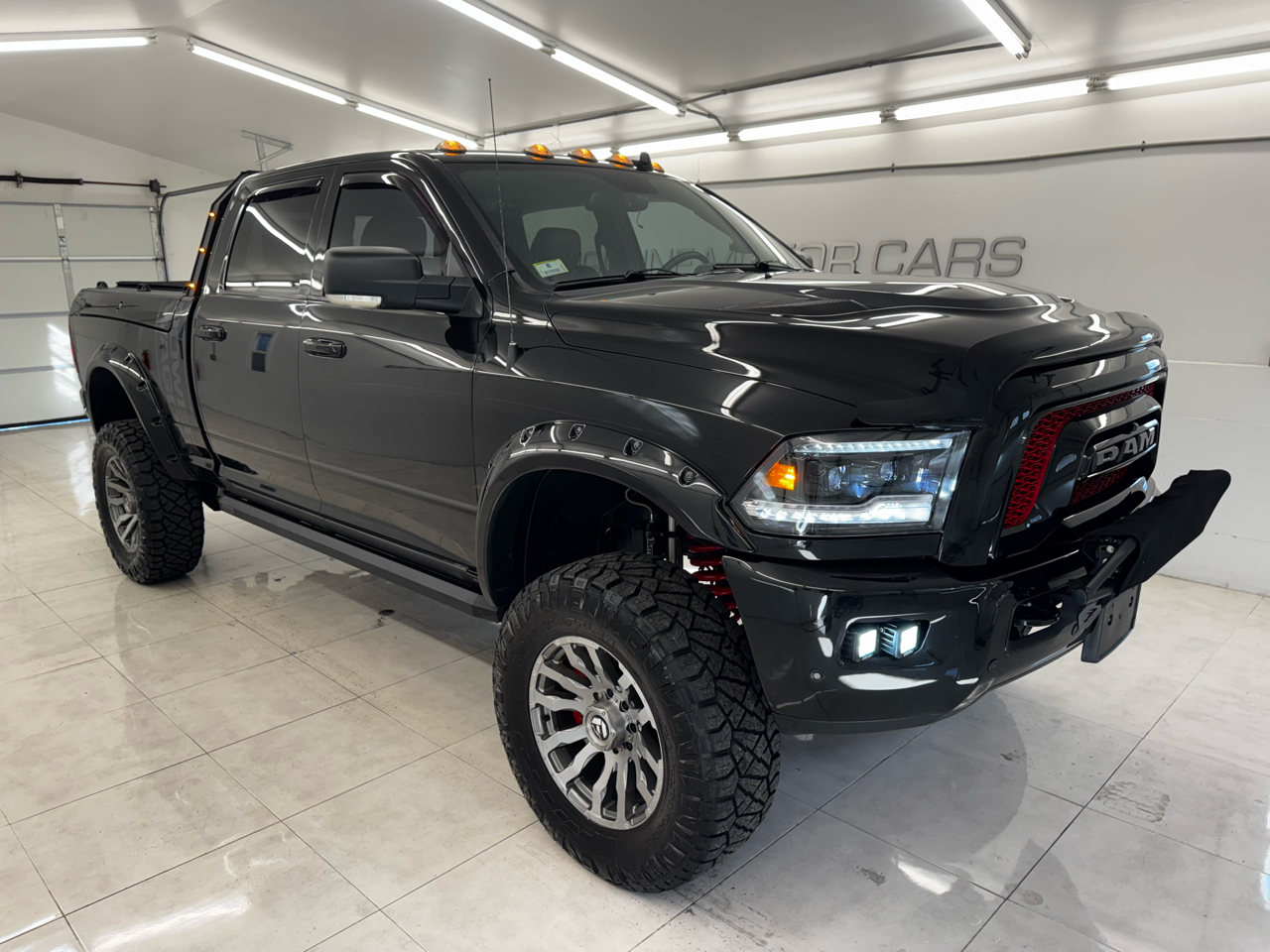 RAM 2500 Power Wagon 4x4 Crew Cab 6'4" Box 2018