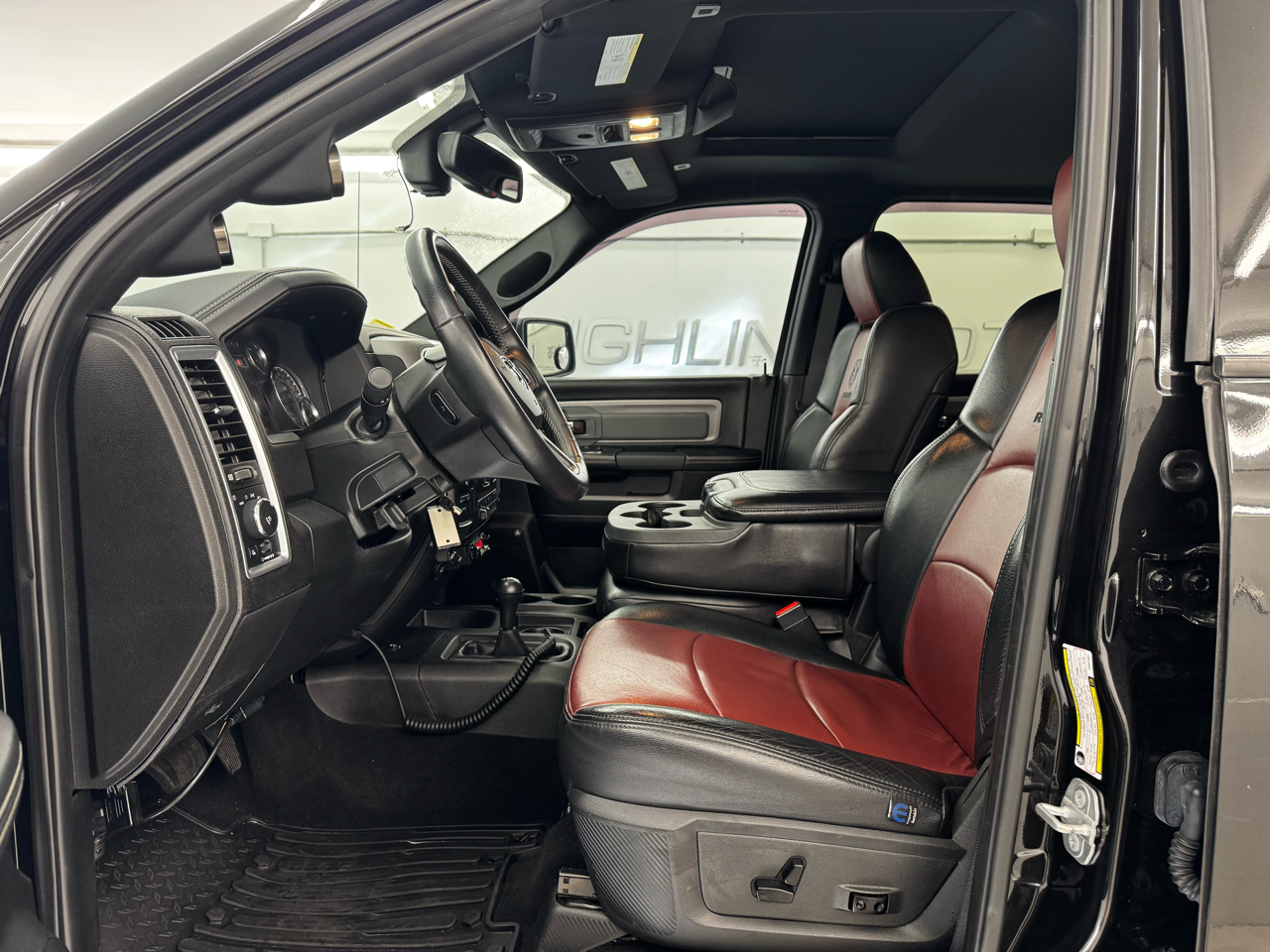 RAM 2500 Power Wagon 4x4 Crew Cab 6'4" Box 2018