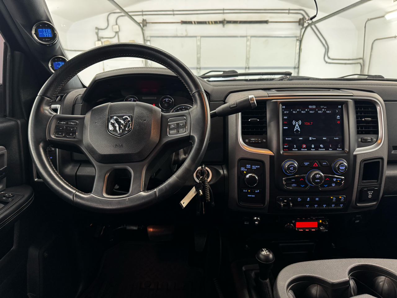 RAM 2500 Power Wagon 4x4 Crew Cab 6'4" Box 2018