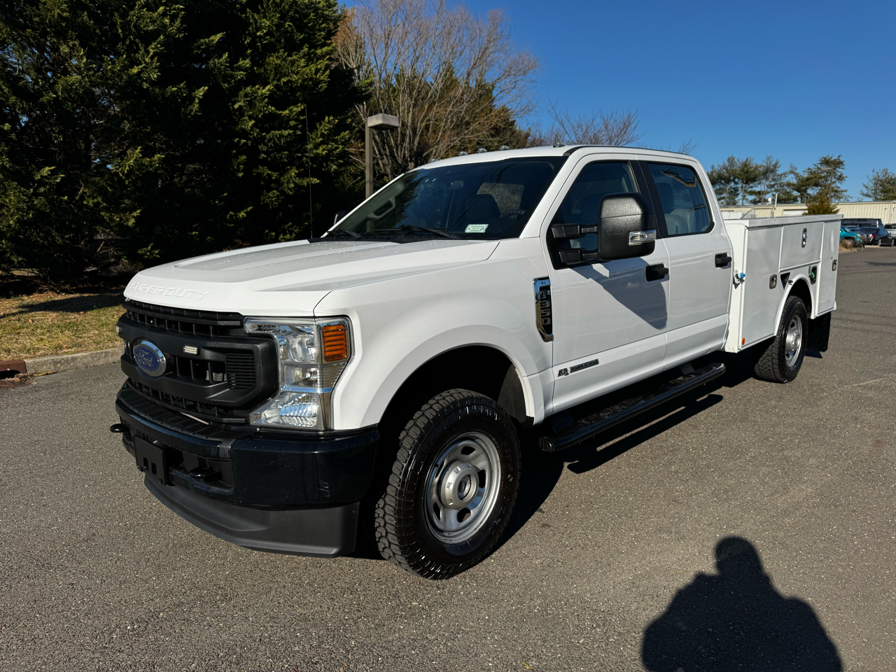 Ford Super Duty F-350 SRW Lariat 4WD Crew Cab 179" WB 60" CA 2020