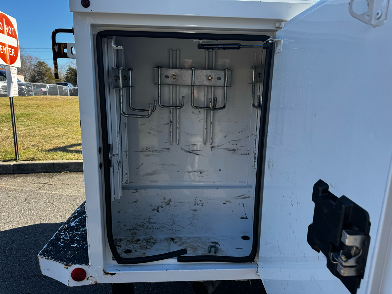 Ford Super Duty F-350 SRW Lariat 4WD Crew Cab 179" WB 60" CA 2020