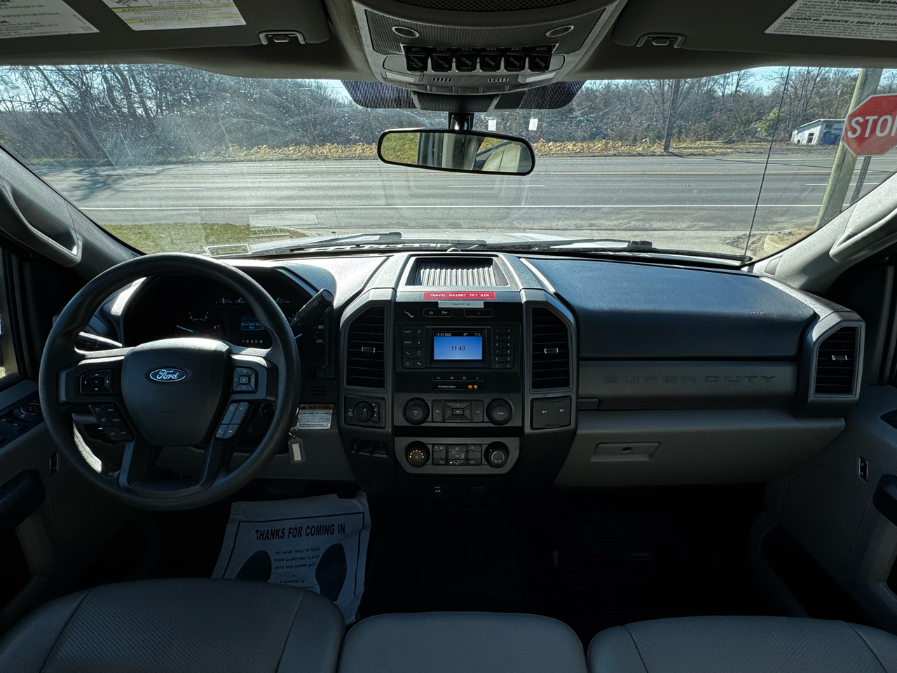 Ford Super Duty F-350 SRW Lariat 4WD Crew Cab 179" WB 60" CA 2020