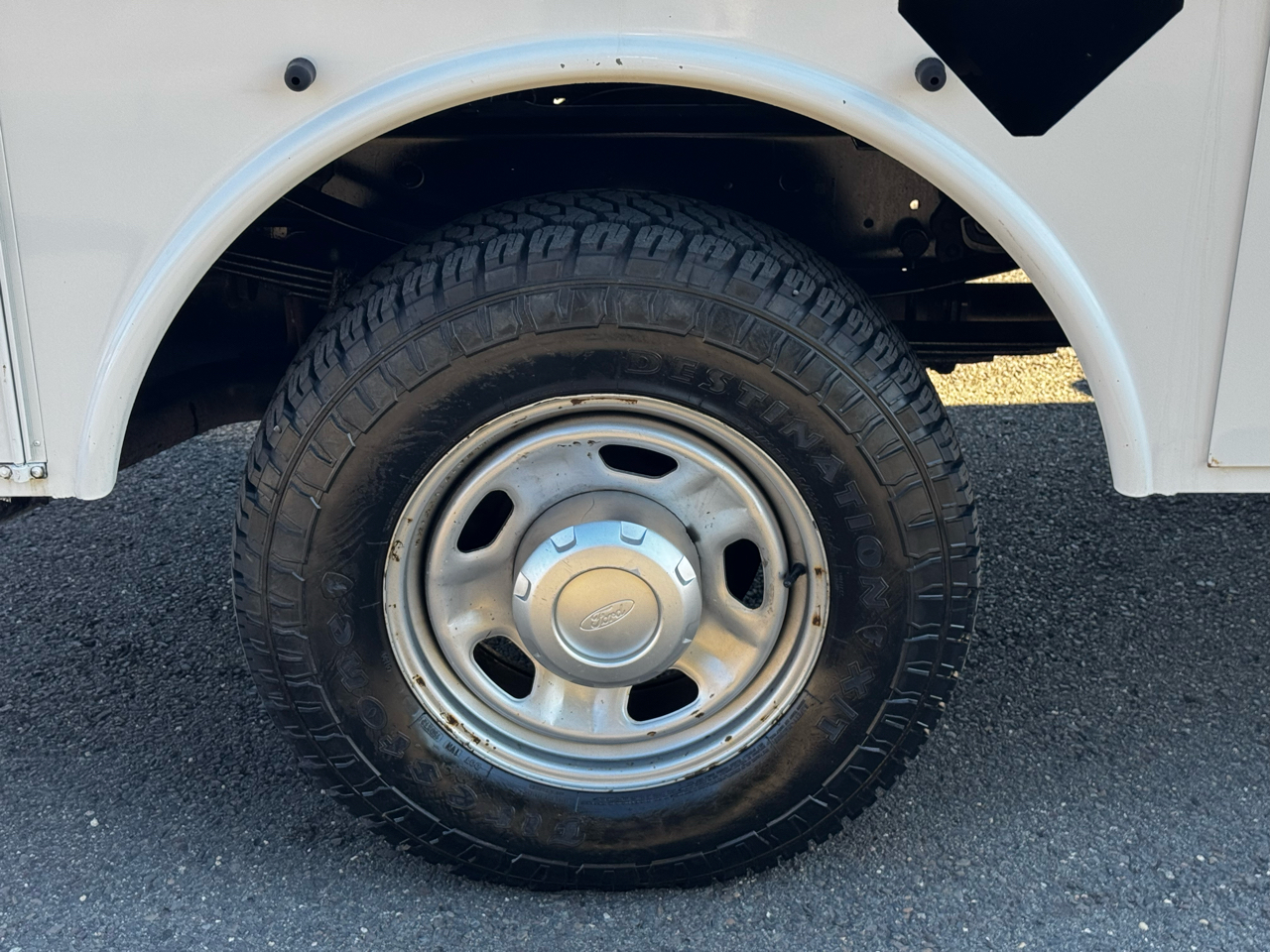 Ford Super Duty F-350 SRW Lariat 4WD Crew Cab 179" WB 60" CA 2020