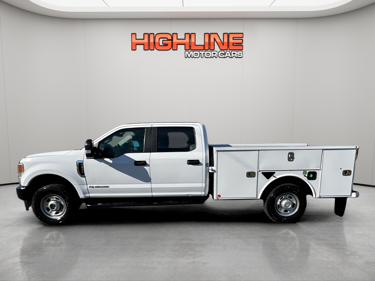 Ford Super Duty F-350 SRW XL 4WD Crew Cab 179" WB 60" CA 2020