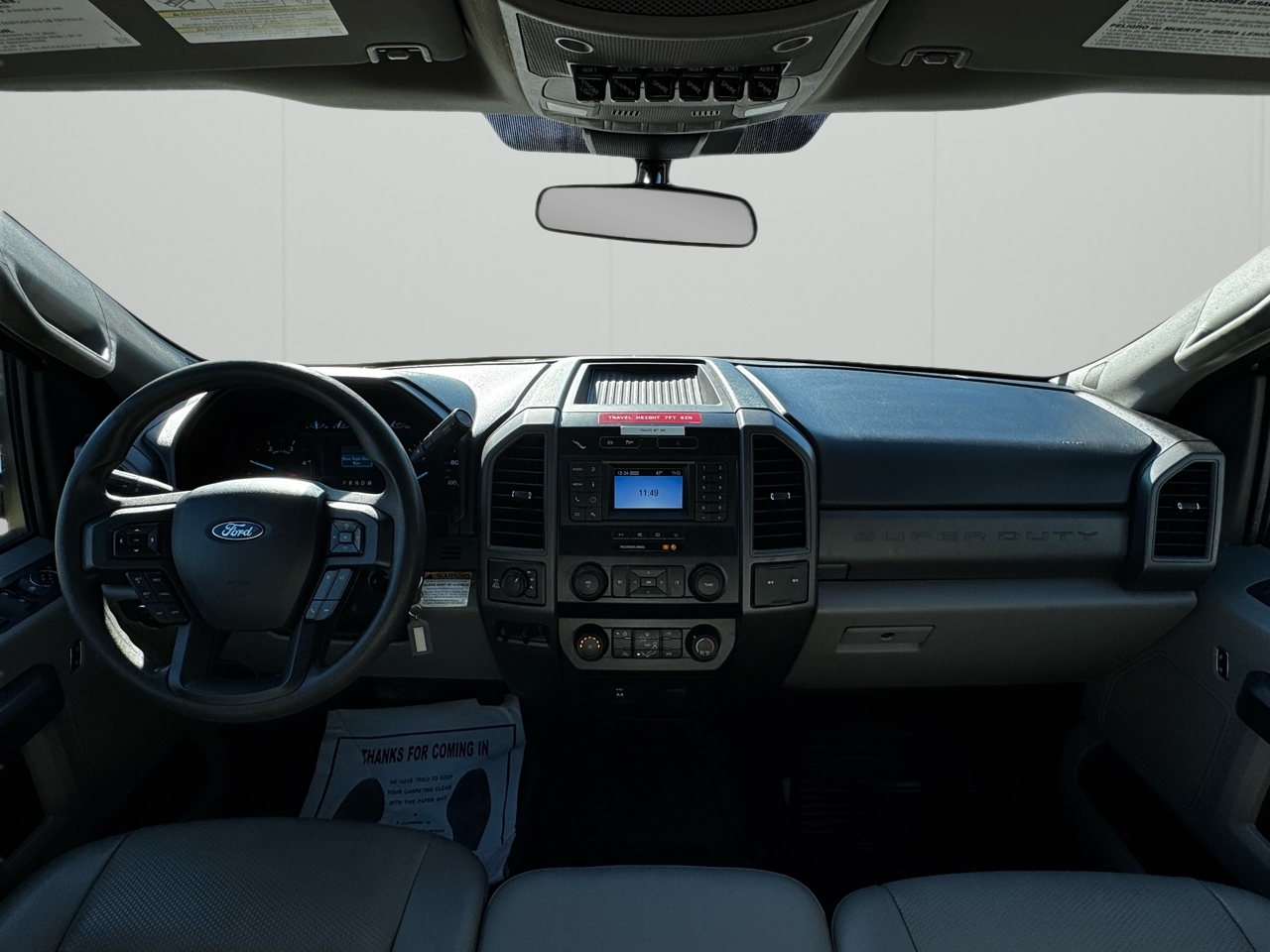 Ford Super Duty F-350 SRW XL 4WD Crew Cab 179" WB 60" CA 2020