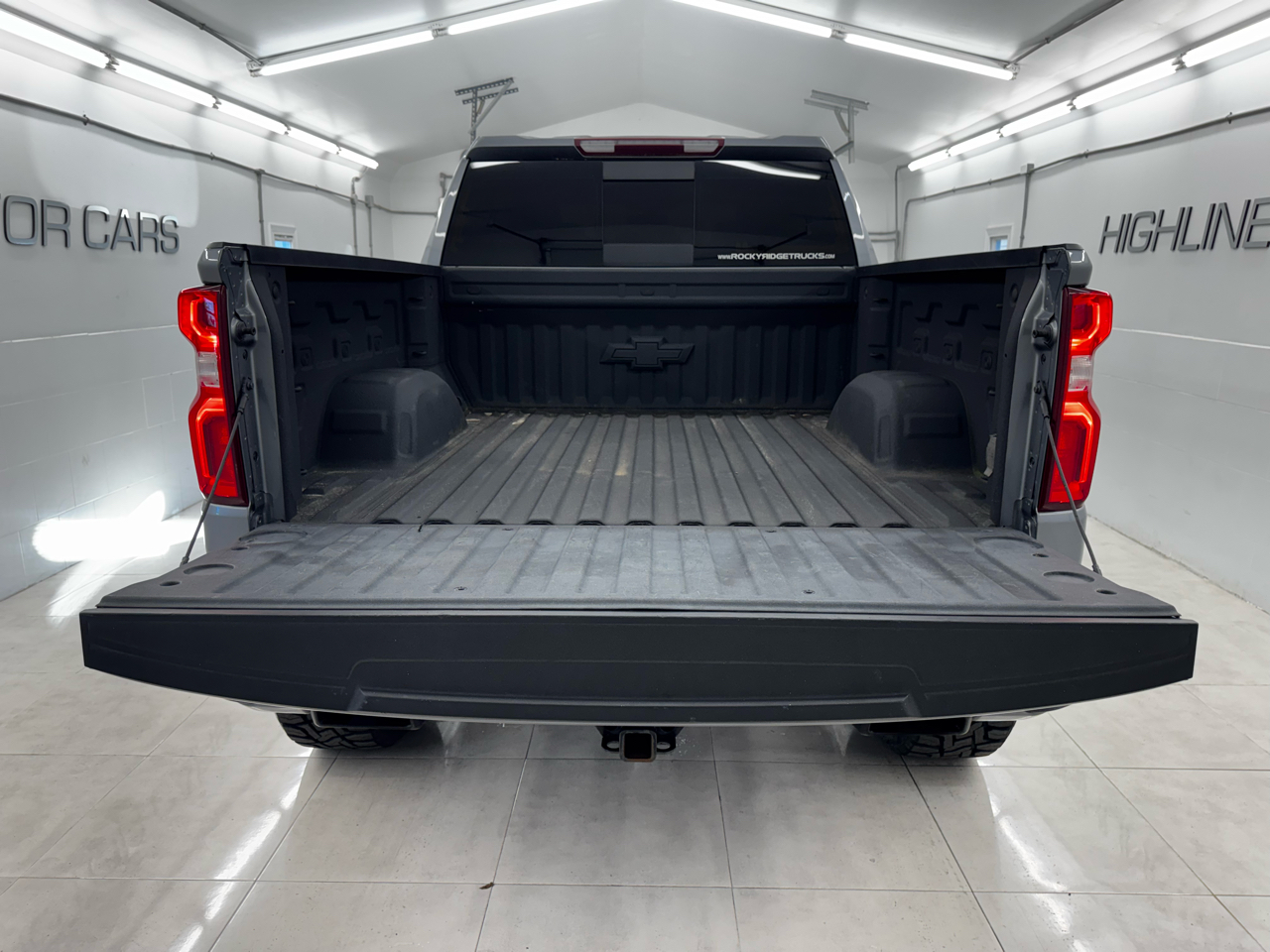 Chevrolet Silverado 1500 4WD Crew Cab 147" RST 2021