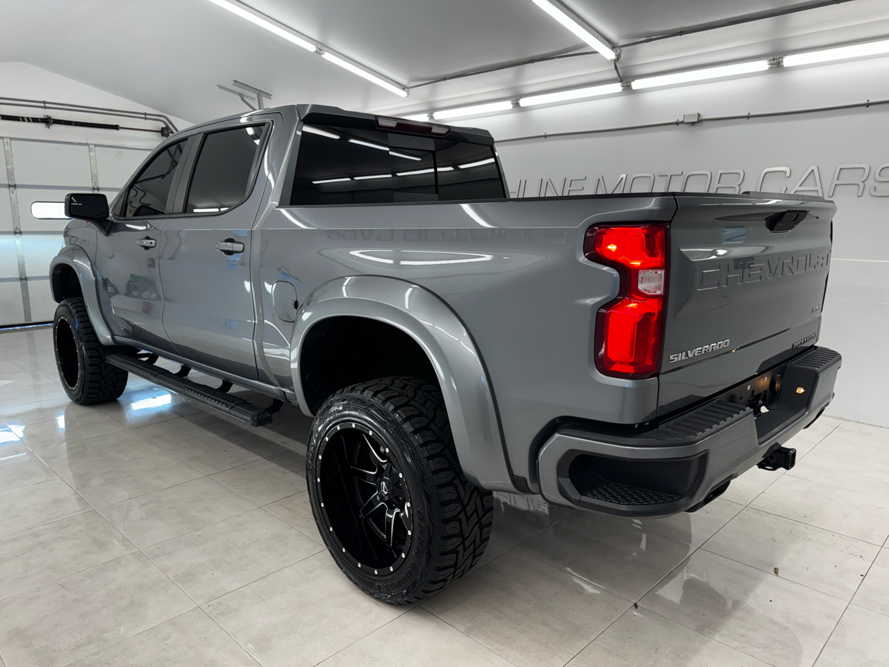 Chevrolet Silverado 1500 4WD Crew Cab 147" RST 2021